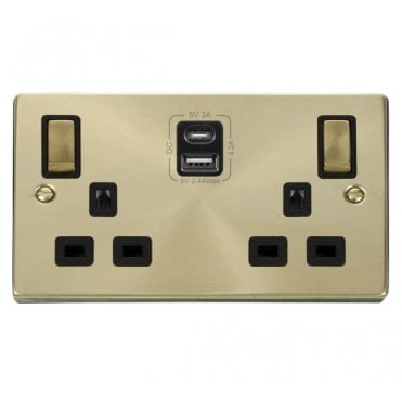 VPSB586BK Decorative Double Ingot Switched Socket with Dual USB SLOTS (4.2A) A+C with Black Inserts in Satin Brass