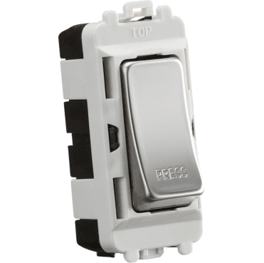 GDM006PC 20A 2 Way Retractive Single Pole Module (marked press) in Polished Chrome