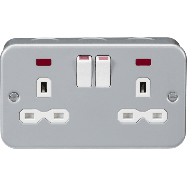 MR9000N Metal Clad Double Switched Socket with Neon