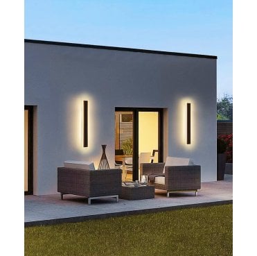 L60-SQ Outdoor IP65 10w LED CCT 60cm Linear Wall Light in a Black Finish