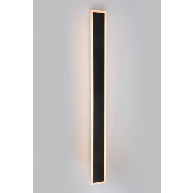 Linear L90-SQ Outdoor IP65 15w LED CCT 90cm  Wall Light in a Black Finish