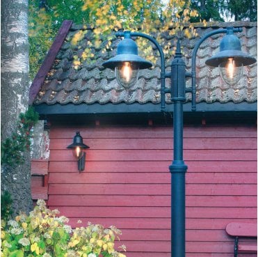 C2-BLACK Como Outdoor IP54 1 Light Wall Lantern in a Black Finish