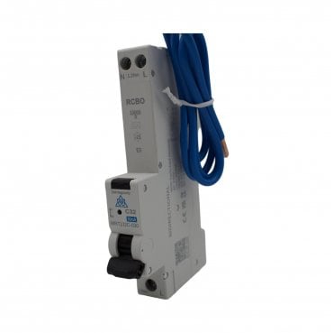 WRT132C-030 32A Type C Residual Current Circuit Breaker (RCBO) for 3 Phase Distribution Boards